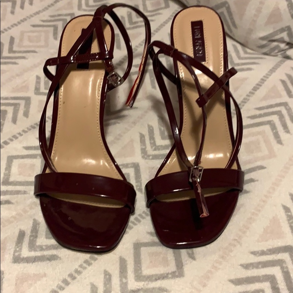 Maroon, Forever 21, strap sandal.